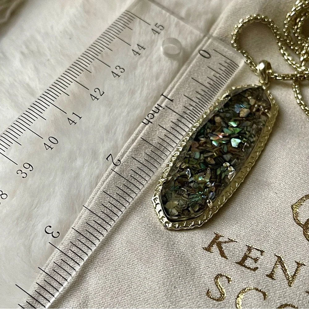 KENDRA SCOTT | LAYDEN NECKLACE | CRUSHED ABALONE SHELL | GOLD TONE | 14.5" CHAIN - Picture 4 of 10